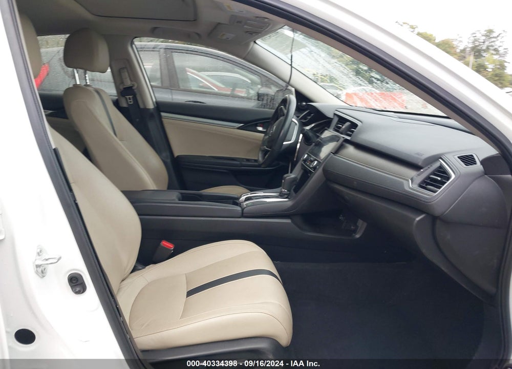 2018 HONDA CIVIC TOURING VIN: JHMFC1F93JX010736