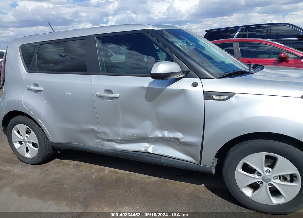 2014 KIA SOUL VIN: KNDJN2A21E7724375