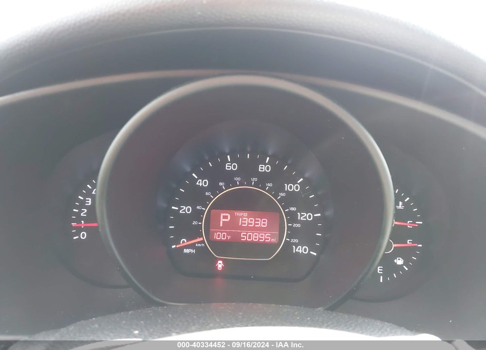 2014 KIA SOUL VIN: KNDJN2A21E7724375
