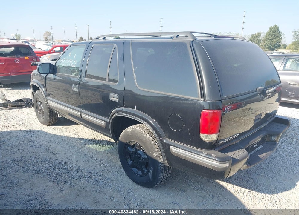 1999 CHEVROLET BLAZER LS VIN: 1GNDT13W8X2193213