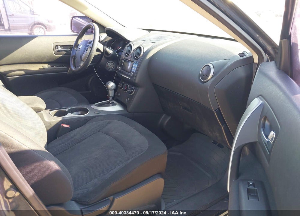 2013 NISSAN ROGUE S VIN: JN8AS5MVXDW132997