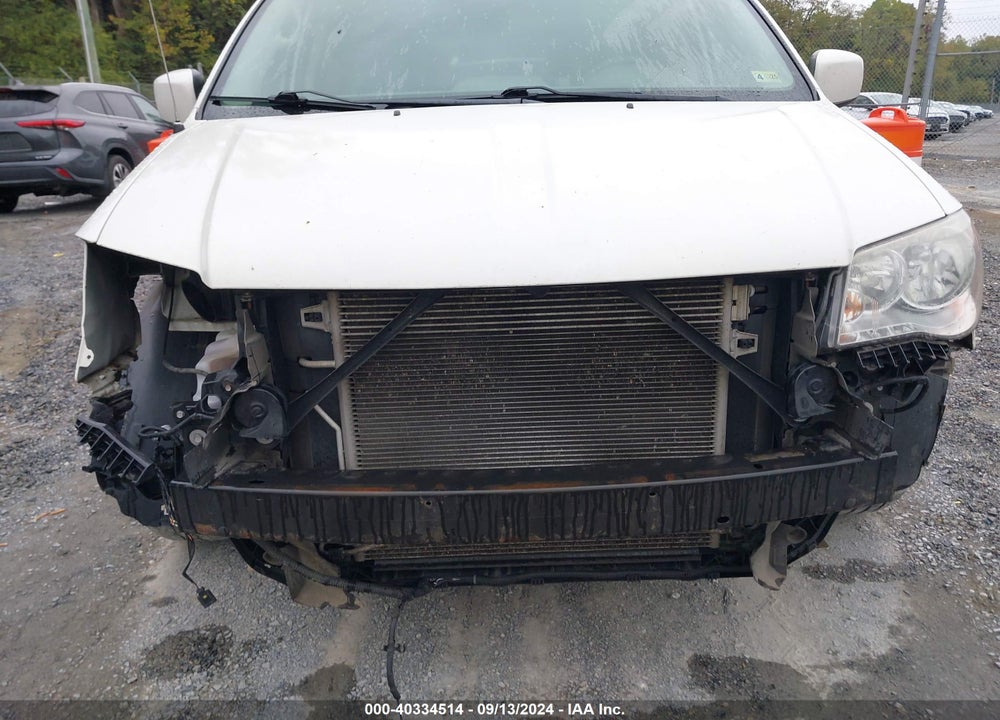 2013 DODGE GRAND CARAVAN SXT VIN: 2C4RDGCGXDR536933