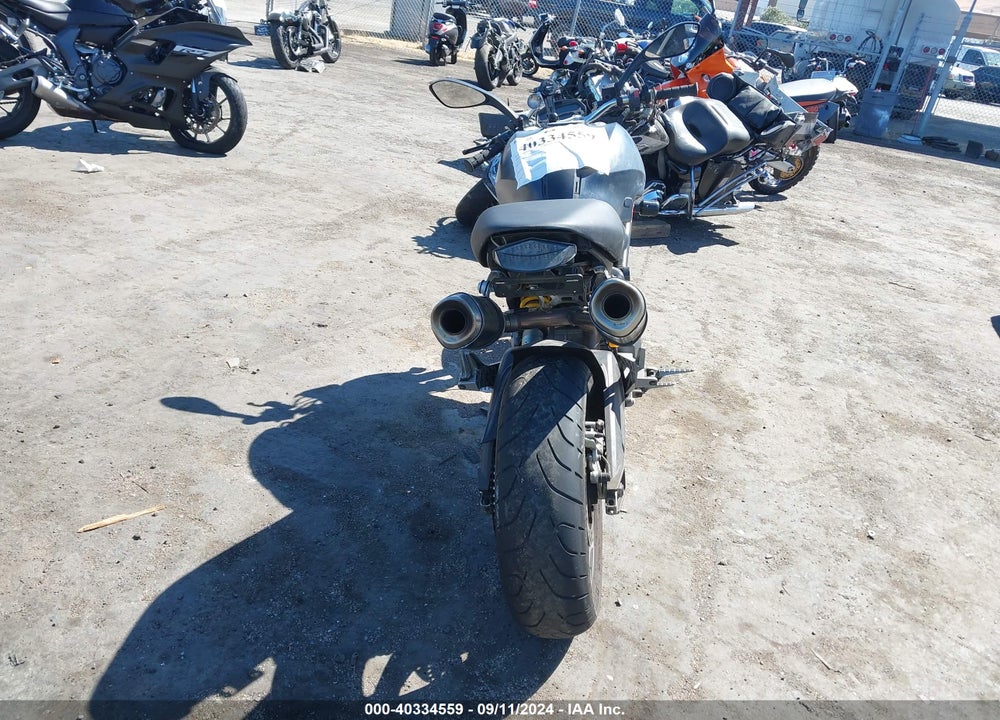 2009 DUCATI MONSTER 696 VIN: ZDM1RADNX9B010529