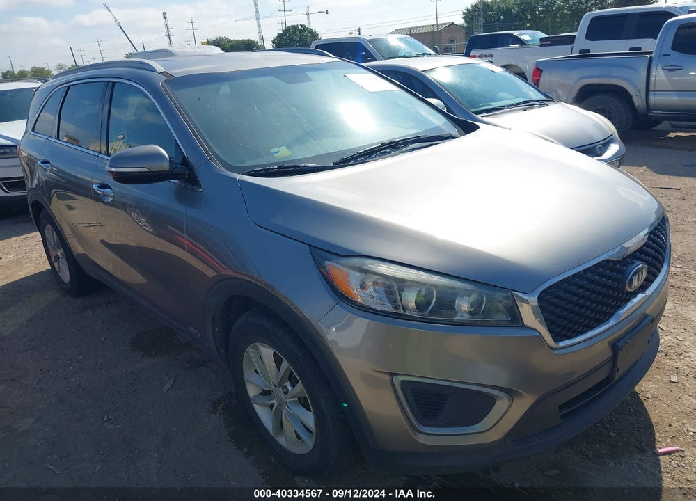 2016 KIA SORENTO 2.4L LX VIN: 5XYPGDA33GG070154