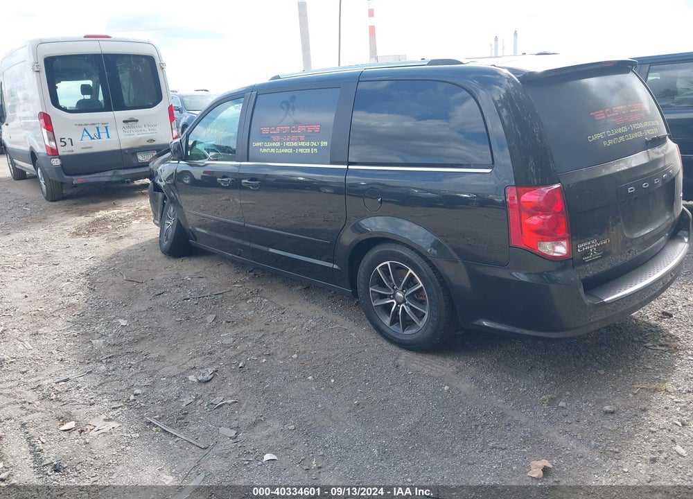2017 DODGE GRAND CARAVAN SXT VIN: 2C4RDGCG9HR612129