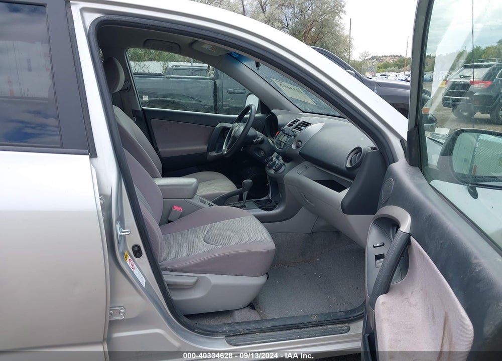 2007 TOYOTA RAV4 VIN: JTMBD33V776052125