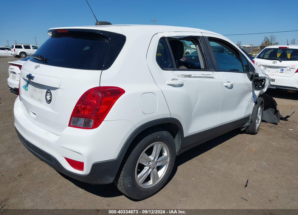 2020 CHEVROLET TRAX FWD LS VIN: KL7CJKSB0LB045028