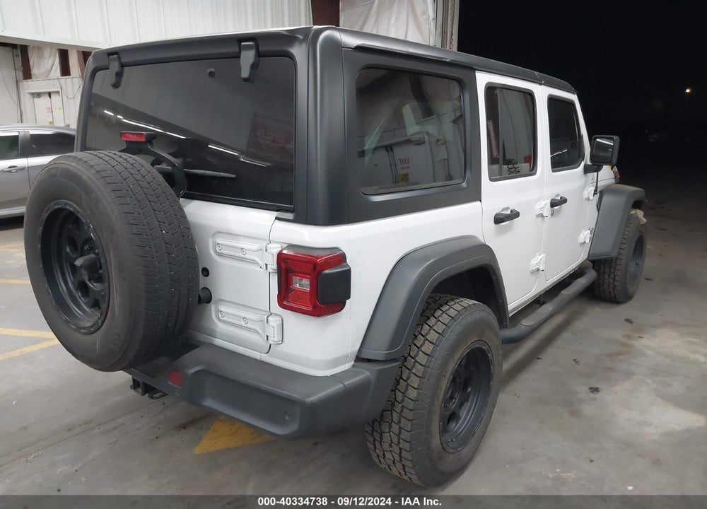 2018 JEEP WRANGLER UNLIMITED SPORT S 4X4 VIN: 1C4HJXDN0JW306340