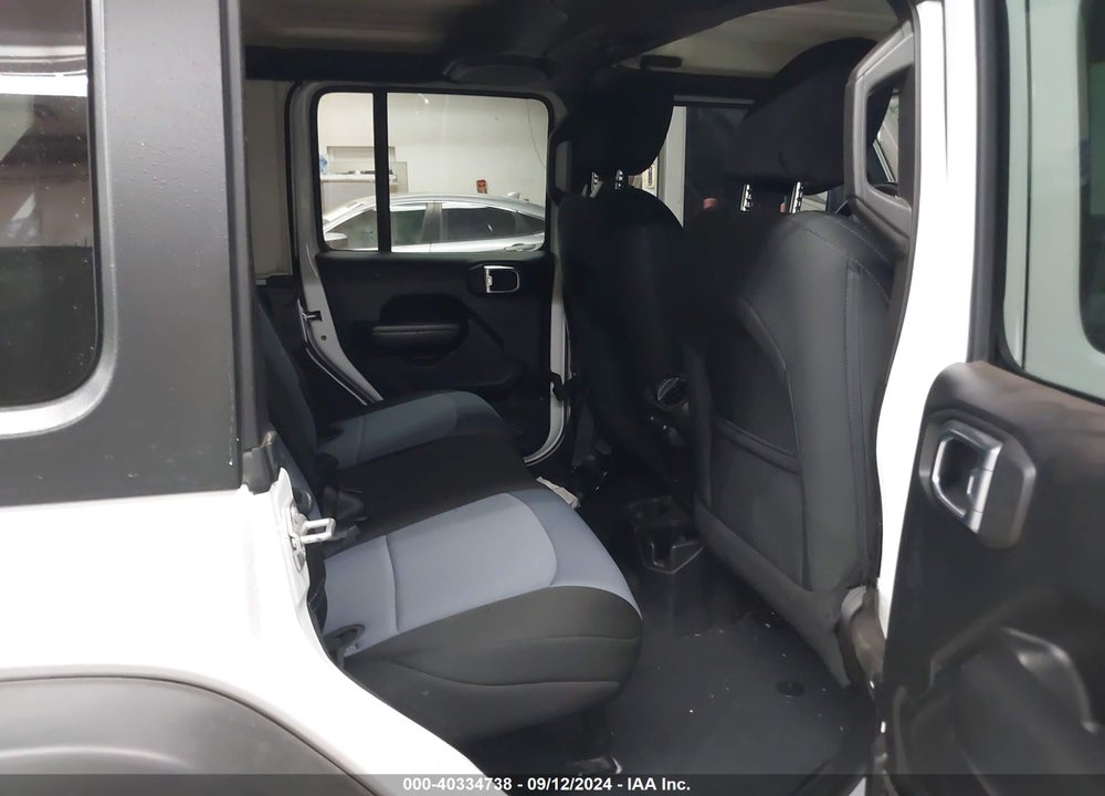 2018 JEEP WRANGLER UNLIMITED SPORT S 4X4 VIN: 1C4HJXDN0JW306340