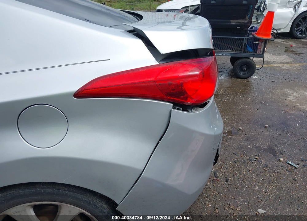 2013 HYUNDAI ELANTRA LIMITED VIN: KMHDH4AE2DU781030