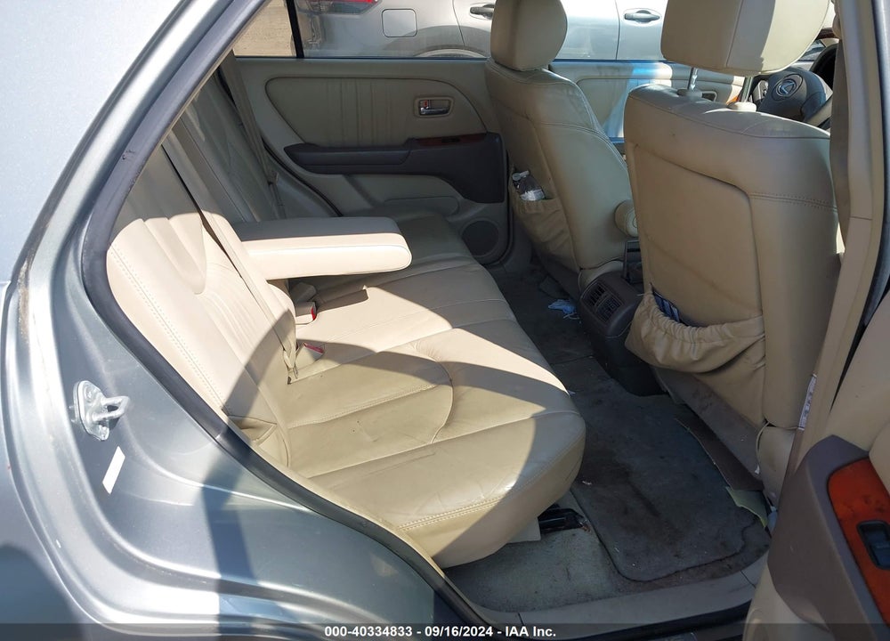 2003 LEXUS RX 300 VIN: JTJHF10U830302051