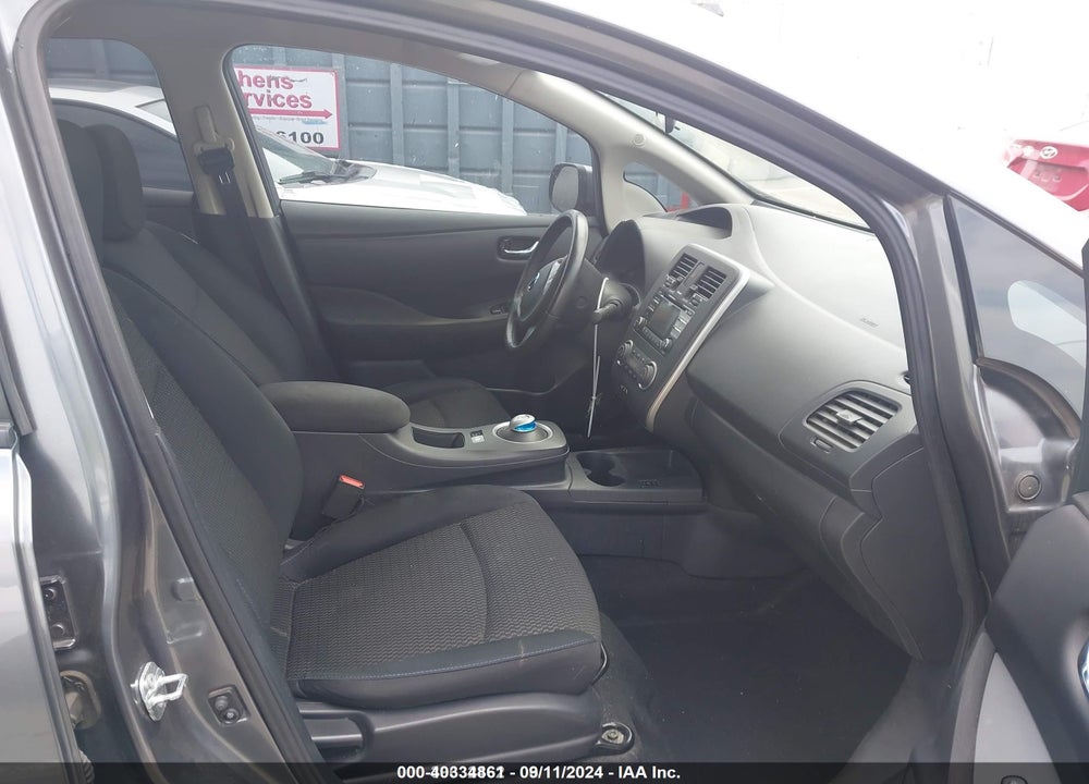 2015 NISSAN LEAF S VIN: 1N4AZ0CP0FC320824
