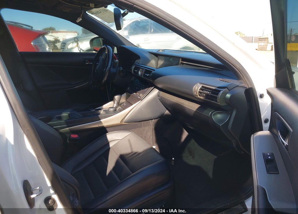 2016 LEXUS IS 200T VIN: JTHBA1D23G5020780