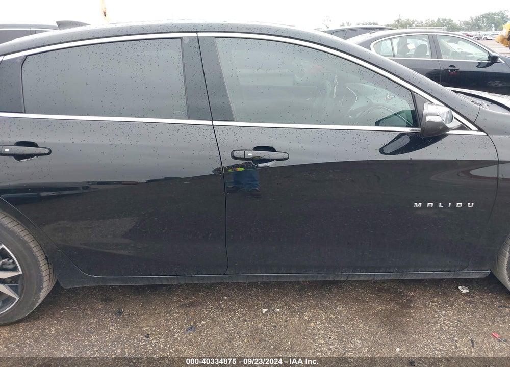 2018 CHEVROLET MALIBU LT VIN: 1G1ZD5ST5JF266802