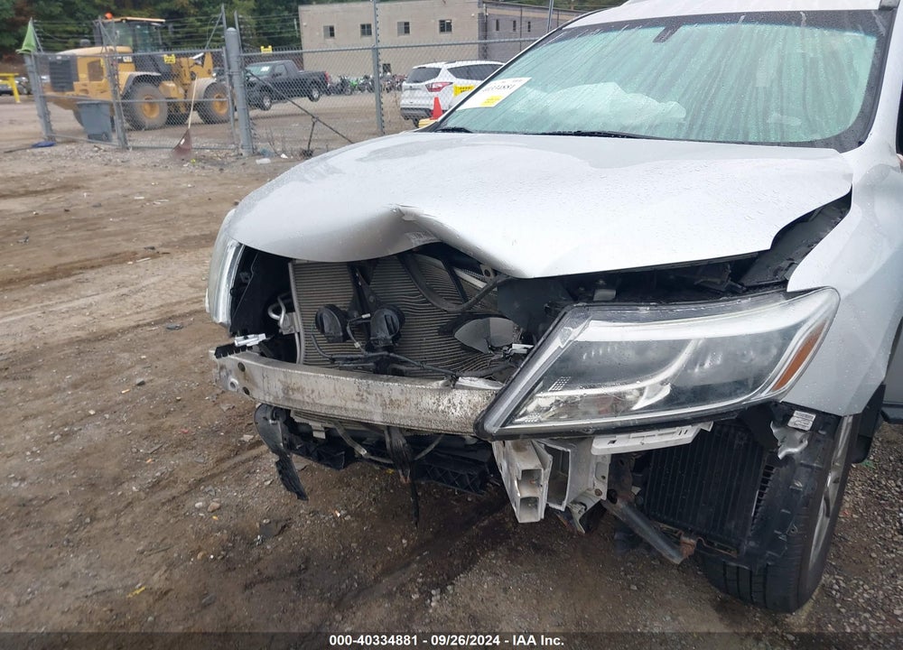 2014 NISSAN PATHFINDER SV VIN: 5N1AR2MM8EC639604