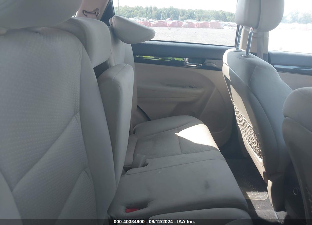 2013 KIA SORENTO LX VIN: 5XYKT3A11DG383827