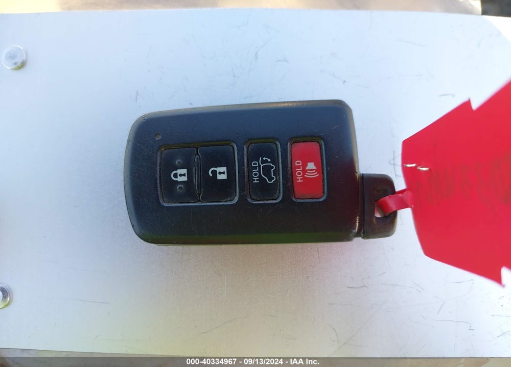 2016 TOYOTA RAV4 SE VIN: JTMNFREV9GJ072042