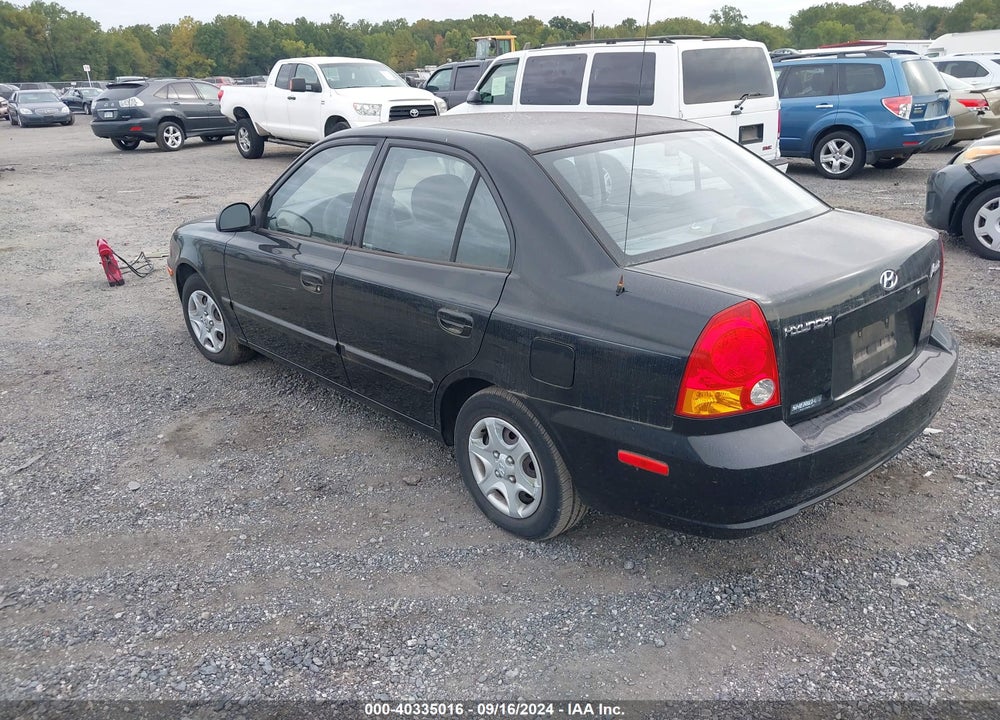 2005 HYUNDAI ACCENT GLS VIN: KMHCG45C65U607759