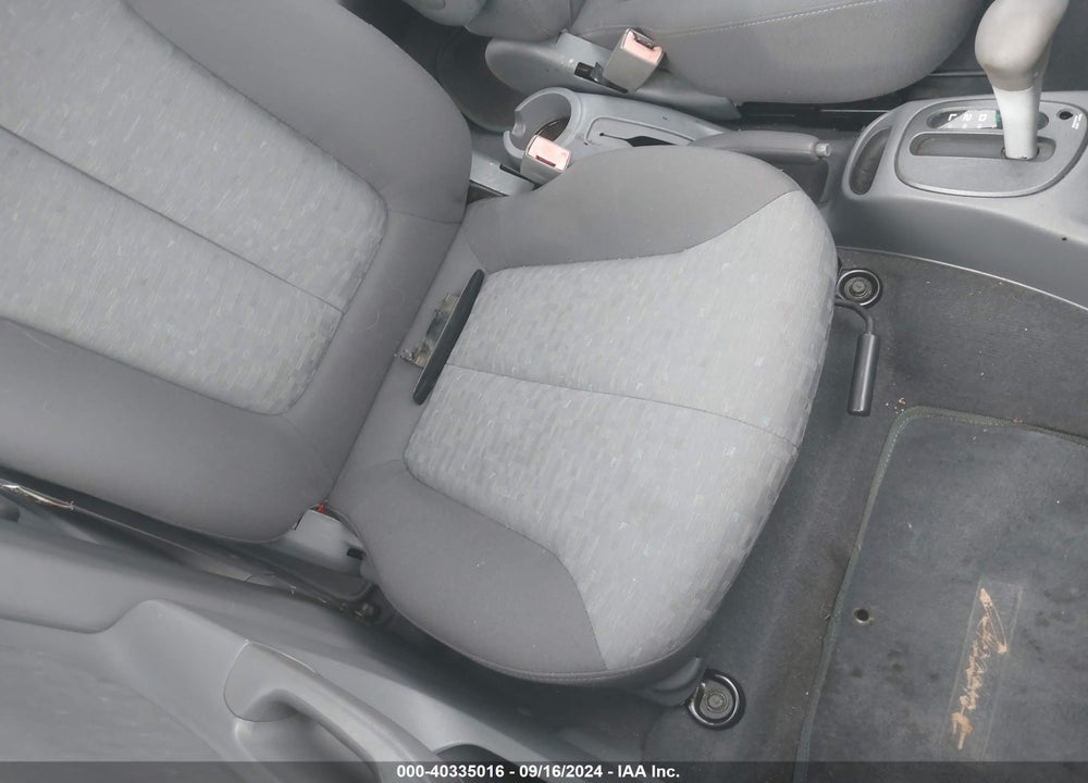 2005 HYUNDAI ACCENT GLS VIN: KMHCG45C65U607759