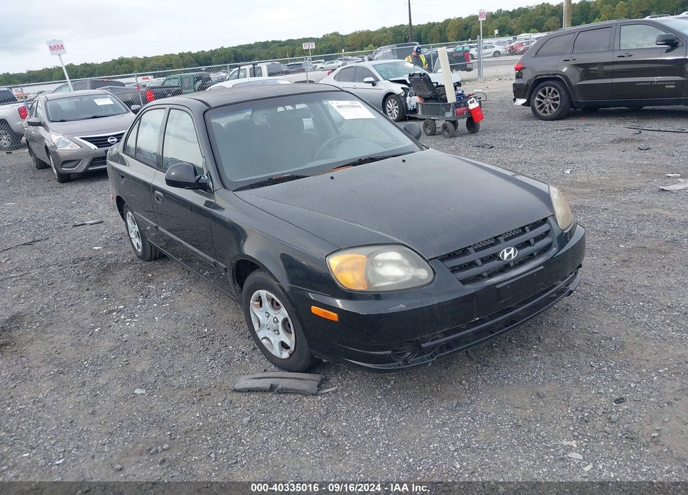 2005 HYUNDAI ACCENT GLS VIN: KMHCG45C65U607759