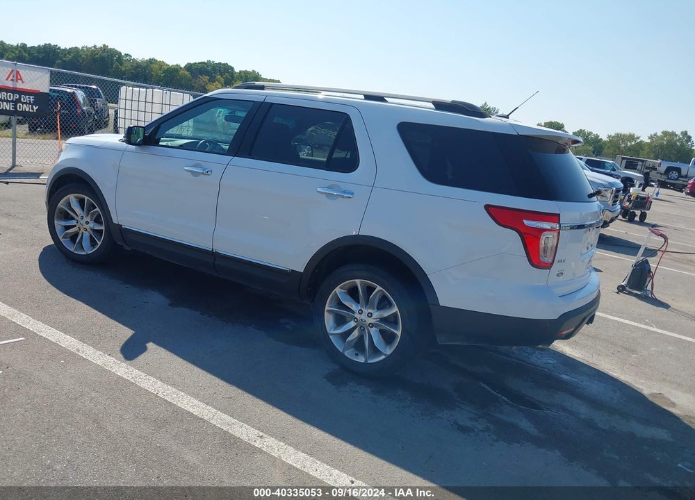 2013 FORD EXPLORER XLT VIN: 1FM5K8D81DGC24241