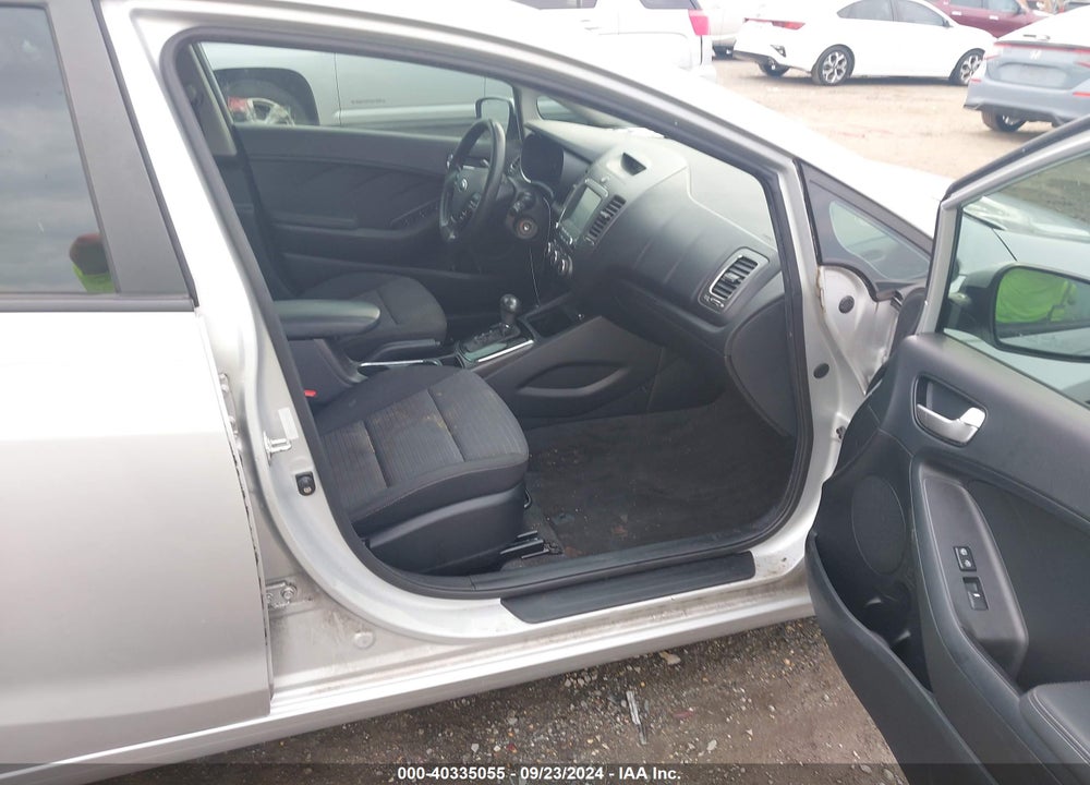 2018 KIA FORTE LX VIN: 3KPFL4A77JE185757