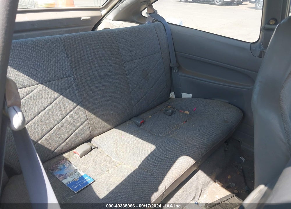 1996 FORD ASPIRE VIN: KNJLT05H6T6194602