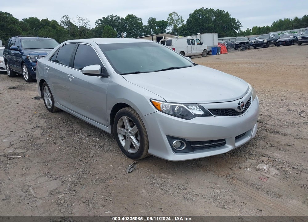 2014 TOYOTA CAMRY SE VIN: 4T1BF1FK0EU391829