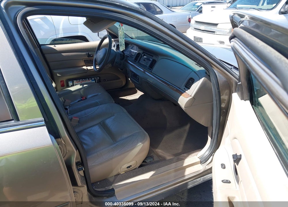 2004 FORD CROWN VICTORIA LX VIN: 2FAFP74W24X127648