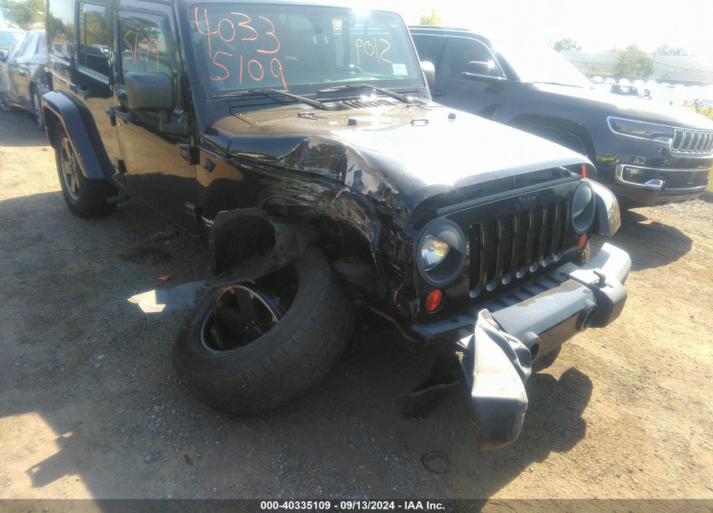 2012 JEEP WRANGLER UNLIMITED SAHARA VIN: 1C4HJWEG5CL285239