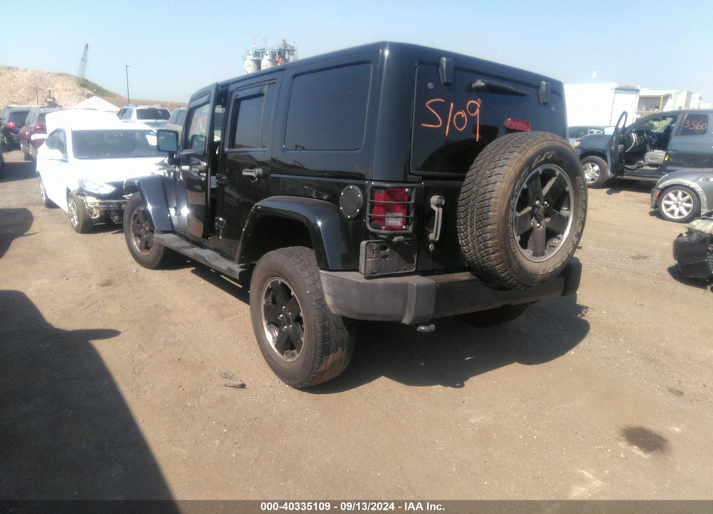 2012 JEEP WRANGLER UNLIMITED SAHARA VIN: 1C4HJWEG5CL285239