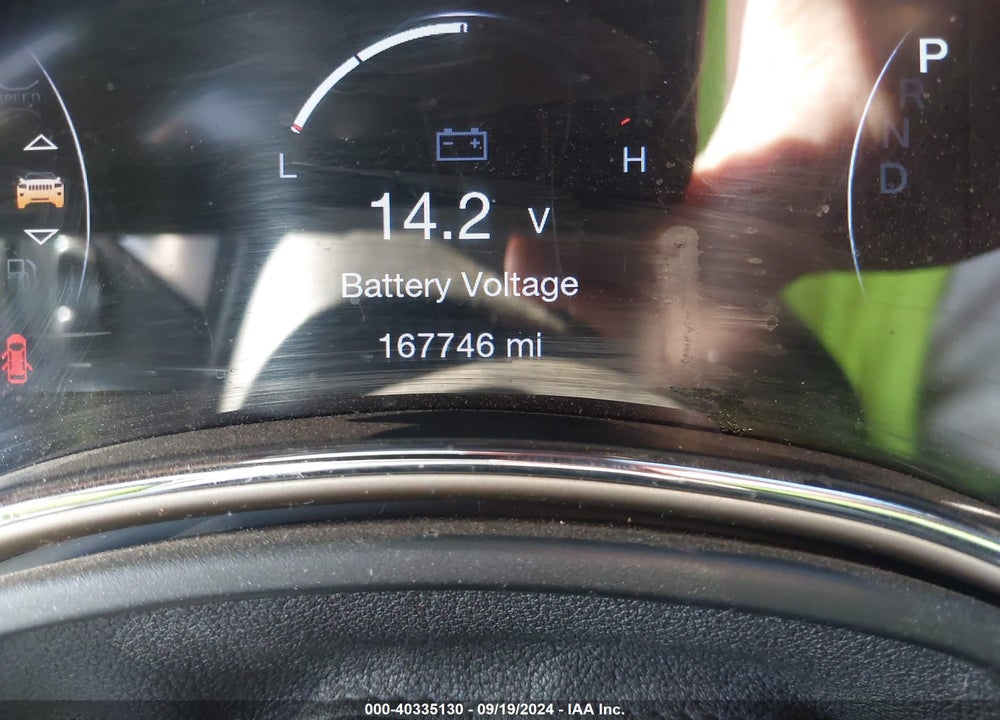 2017 JEEP GRAND CHEROKEE VIN: 1C4RJFAG9HC776592