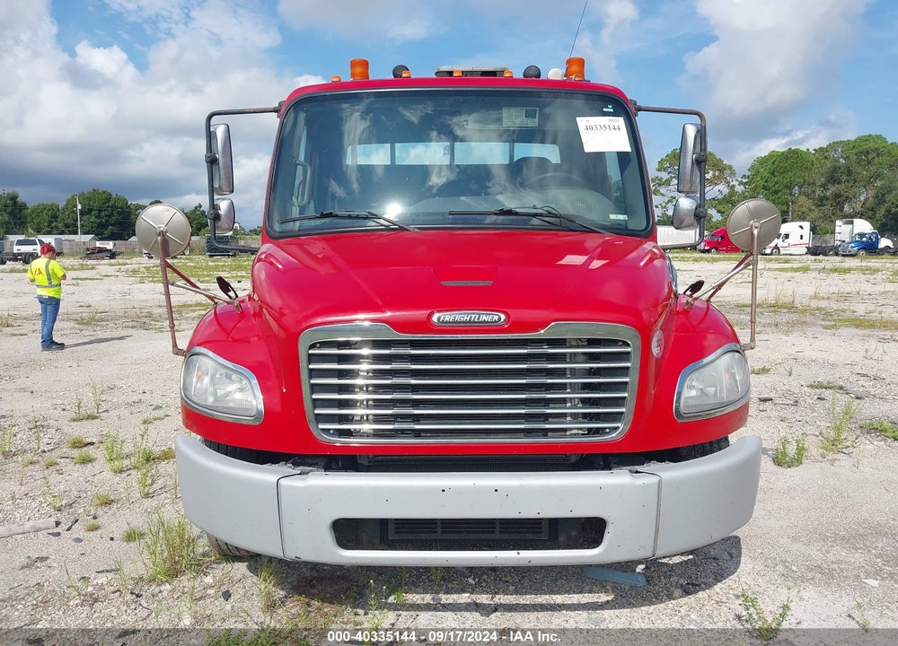 2017 FREIGHTLINER M2 106 VIN: 1FVACXDT7HHHV8978