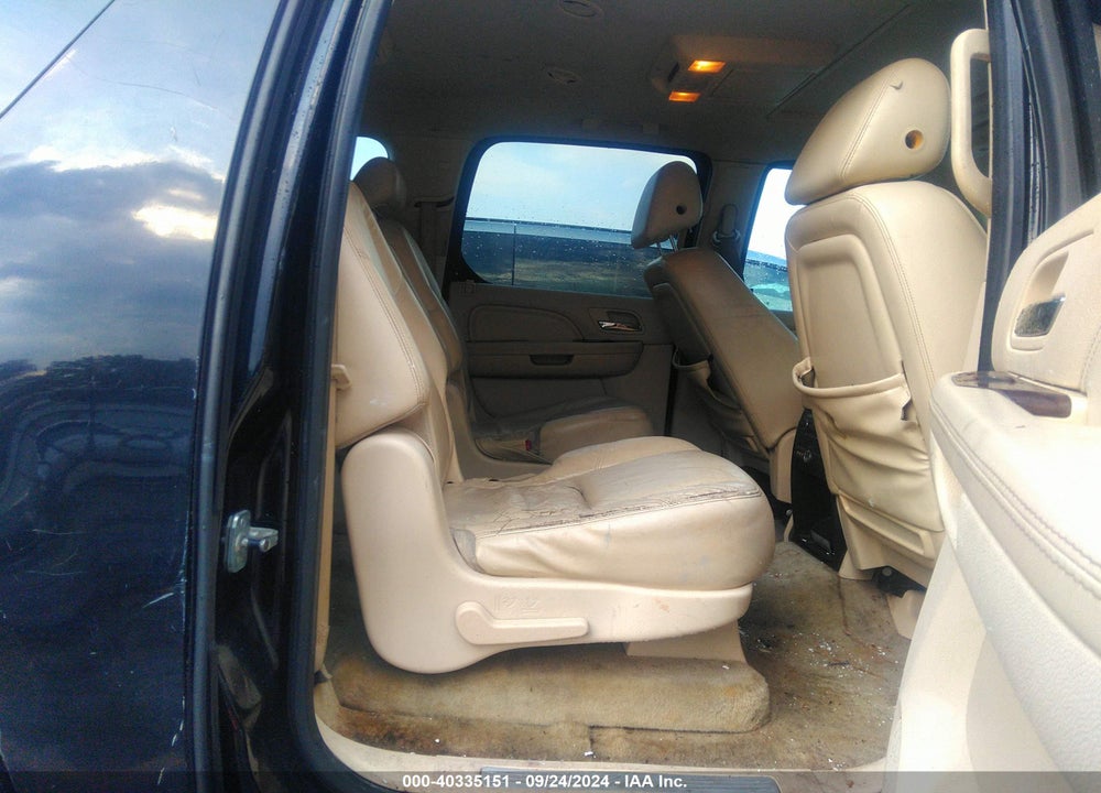 2008 CADILLAC ESCALADE ESV STANDARD VIN: 1GYFK668X8R112410