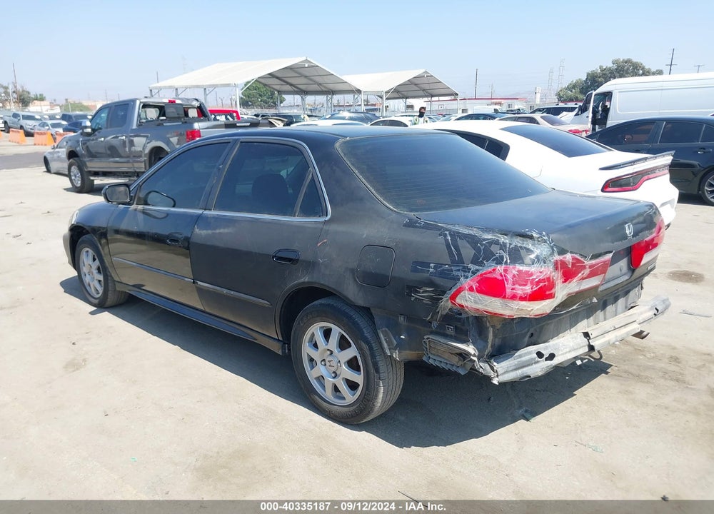 2002 HONDA ACCORD 2.3 EX/2.3 SE VIN: 1HGCG66852A132646