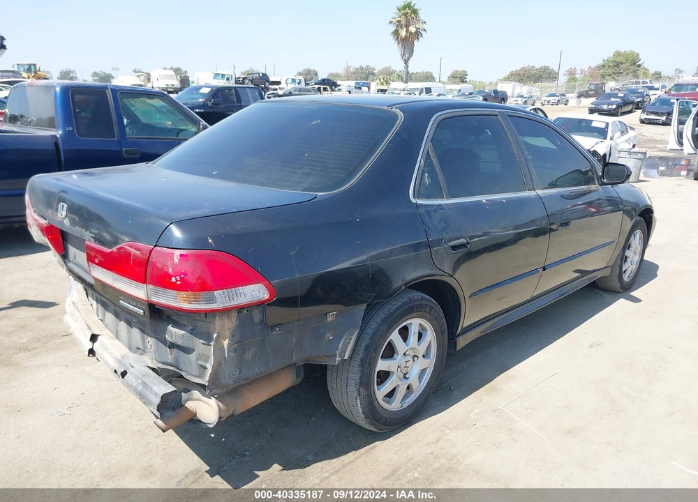 2002 HONDA ACCORD 2.3 EX/2.3 SE VIN: 1HGCG66852A132646