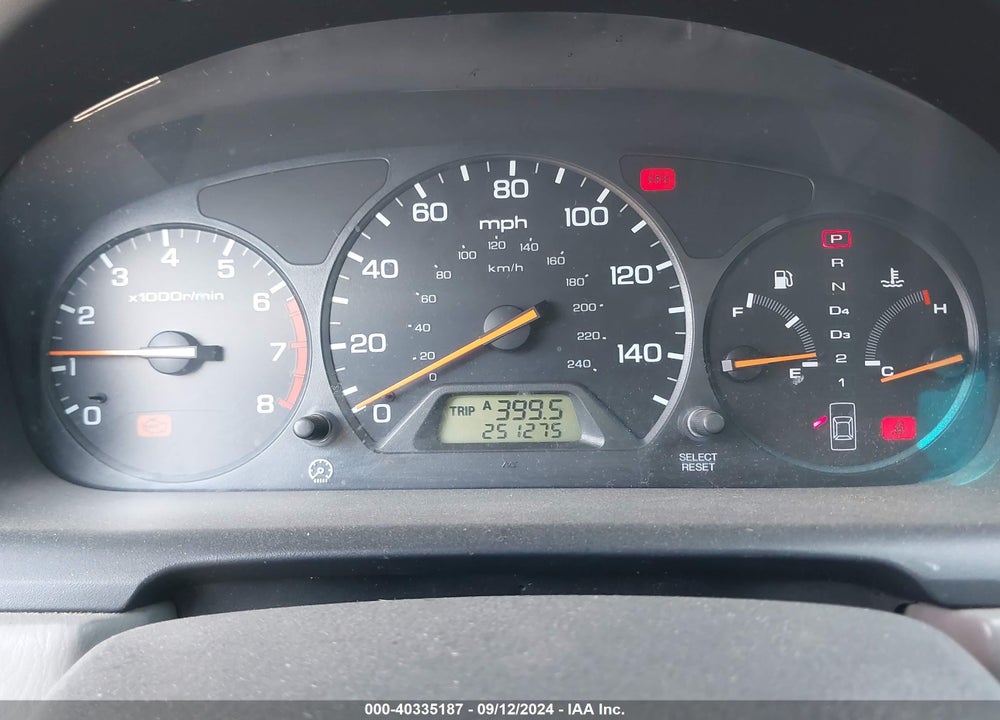 2002 HONDA ACCORD 2.3 EX/2.3 SE VIN: 1HGCG66852A132646