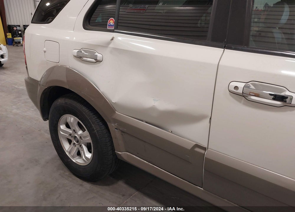 2005 KIA SORENTO EX/LX VIN: KNDJC733655465824