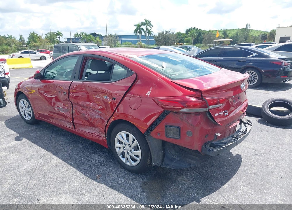 2018 HYUNDAI ELANTRA SE VIN: KMHD74LF1JU450878
