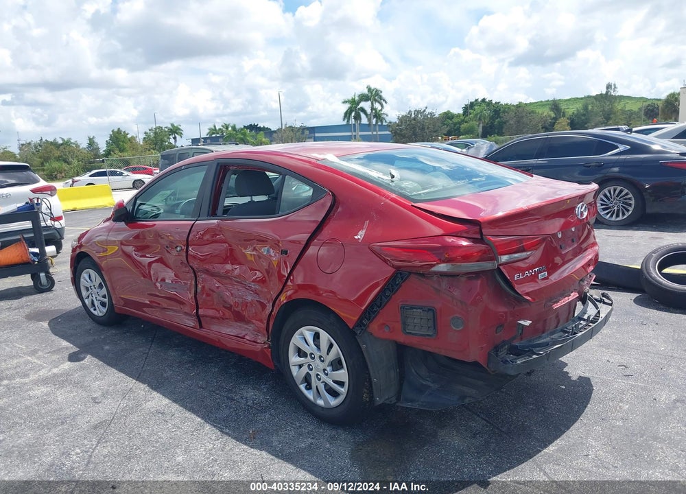 2018 HYUNDAI ELANTRA SE VIN: KMHD74LF1JU450878
