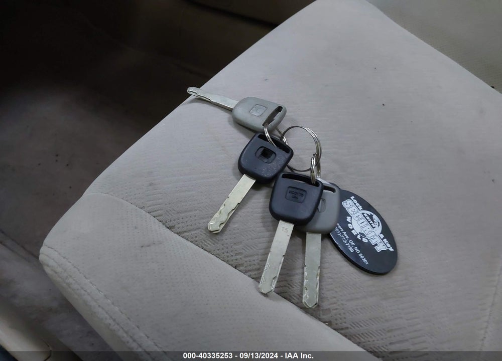 2003 HONDA CIVIC EX VIN: 1HGEM22953L025840