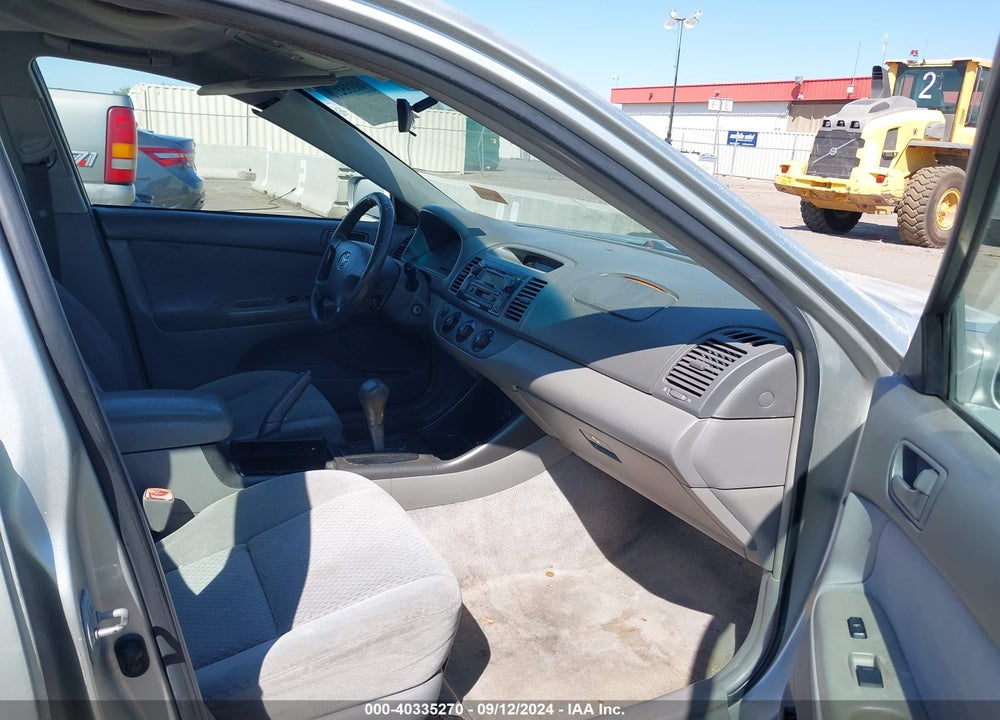 2004 TOYOTA CAMRY LE VIN: 4T1BE32K54U370395