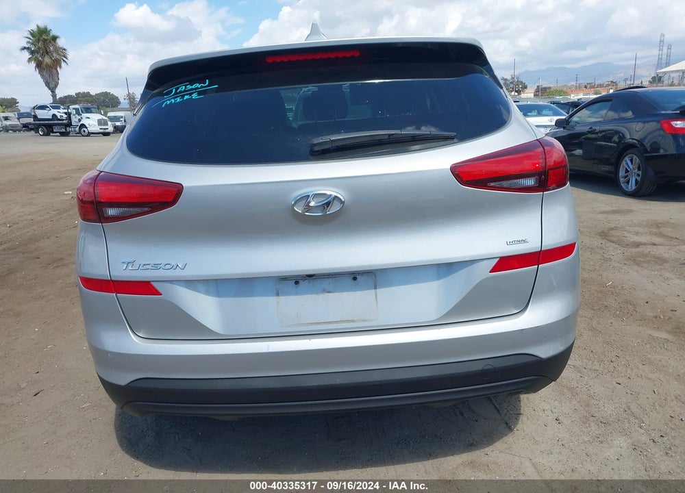 2020 HYUNDAI TUCSON SE VIN: KM8J2CA47LU119092