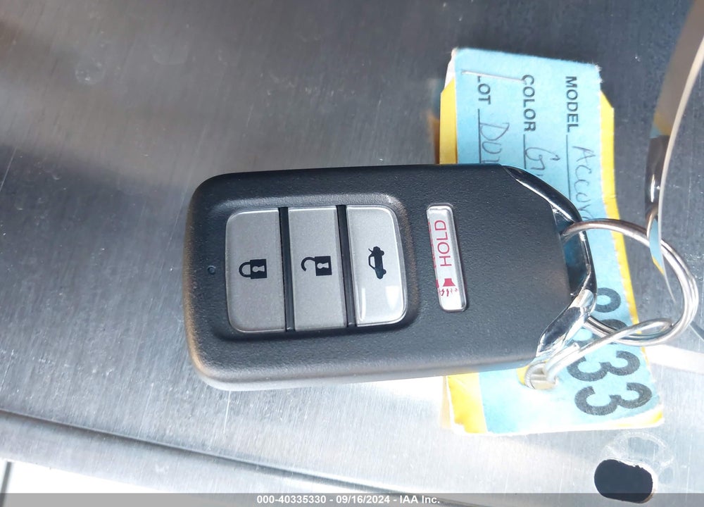 2015 HONDA ACCORD EX-L V-6 VIN: 1HGCR3F88FA028201