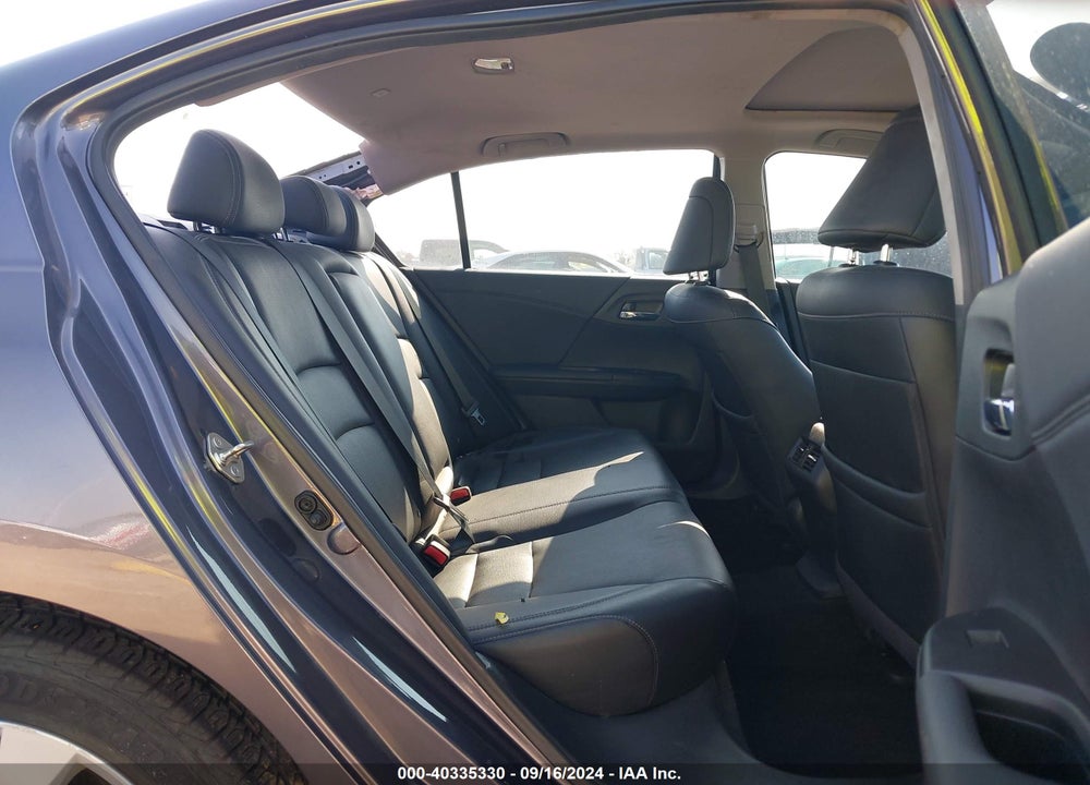 2015 HONDA ACCORD EX-L V-6 VIN: 1HGCR3F88FA028201