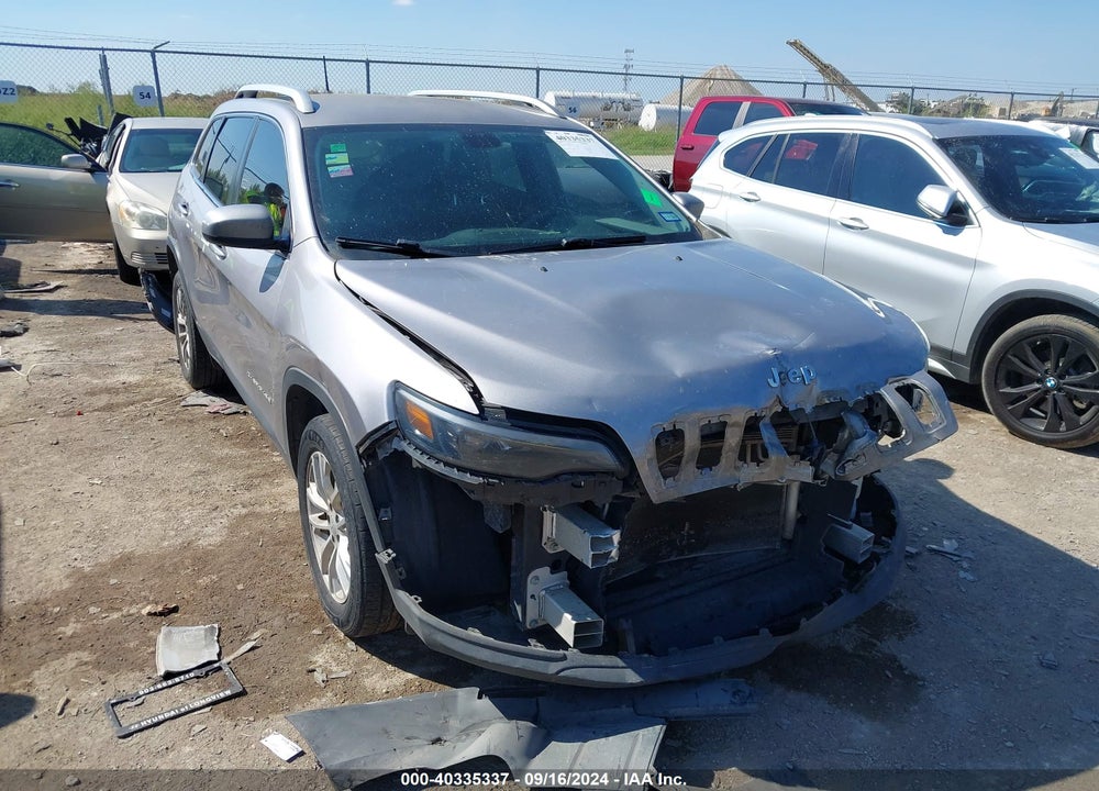 2019 CHEROKEE JEEP  LATITUDE FWD VIN: 1C4PJLCB4KD373337