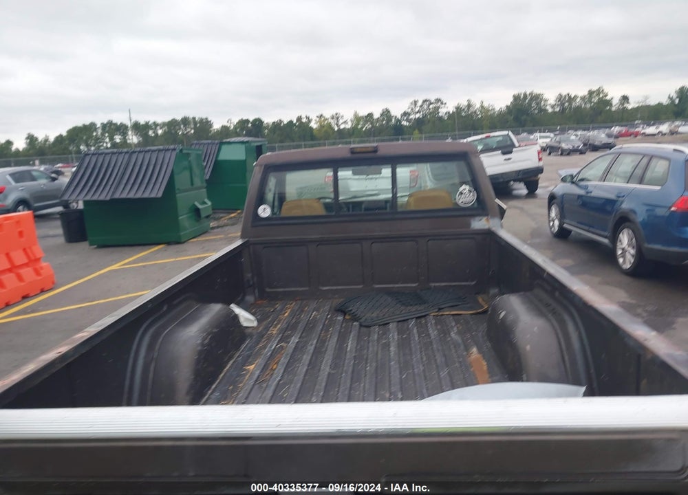 1987 JEEP COMANCHE LAREDO VIN: 1JTMR65T7HT065840