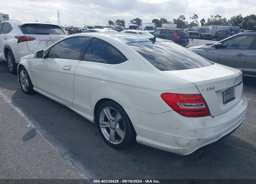 2012 MERCEDES-BENZ C 250 VIN: WDDGJ4HB0CF771137