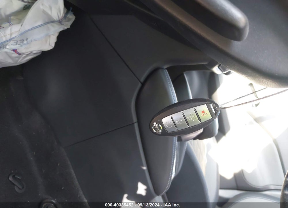 2018 NISSAN KICKS SV VIN: 3N1CP5CU0JL509887