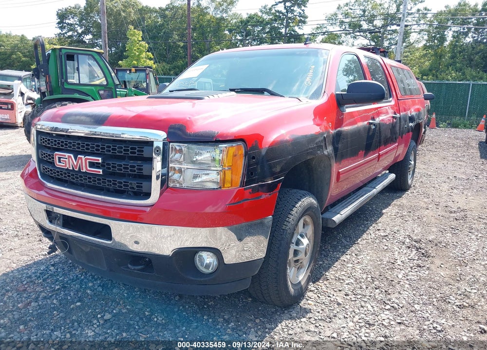 2011 GMC SIERRA 2500HD SLE VIN: 1GT120E86BF244572